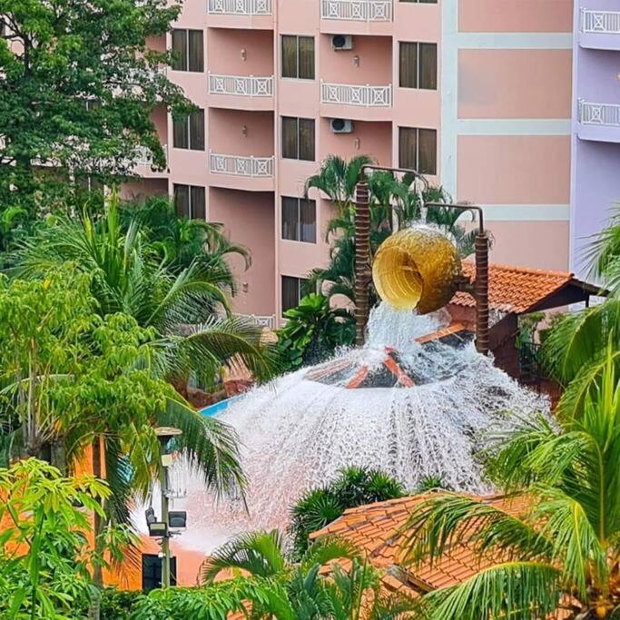 Lotus Desaru Beach Resort, 2 Bdrms, W/Splash Park Bandar Penawar 외부 사진