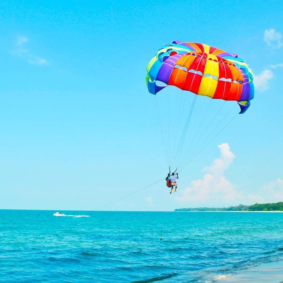 Lotus Desaru Beach Resort, 2 Bdrms, W/Splash Park Bandar Penawar 외부 사진